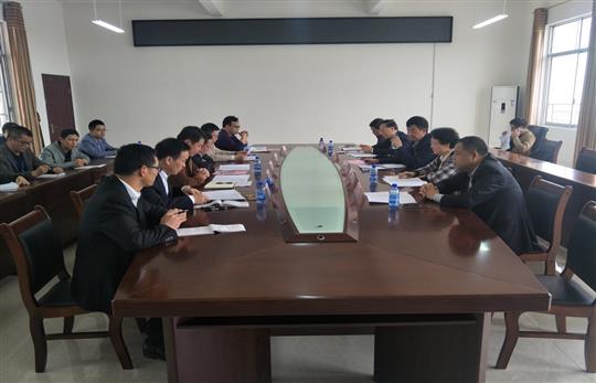 關(guān)注貧困學(xué)子成長(zhǎng)，市政協(xié)、裕達(dá)集團(tuán)赴象州開(kāi)展“揚(yáng)帆班”教學(xué)成果調(diào)研座談